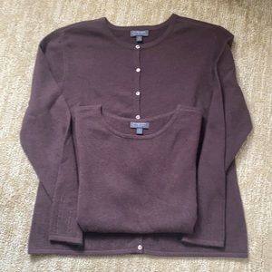 Cashmere sweater set